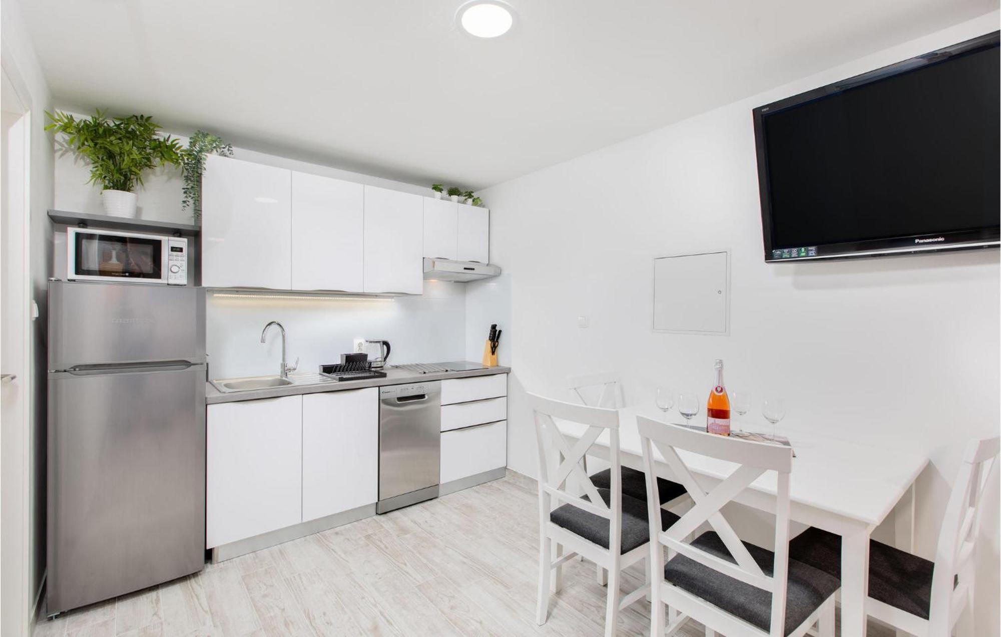 Gorgeous Apartment In Krk With Wifi 普纳特 外观 照片
